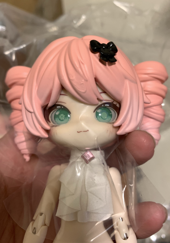 COME4FREE articulated vinyl BJD figure pre-production sample